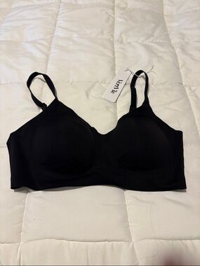 Very J Black Seamless Wire-Free Bra